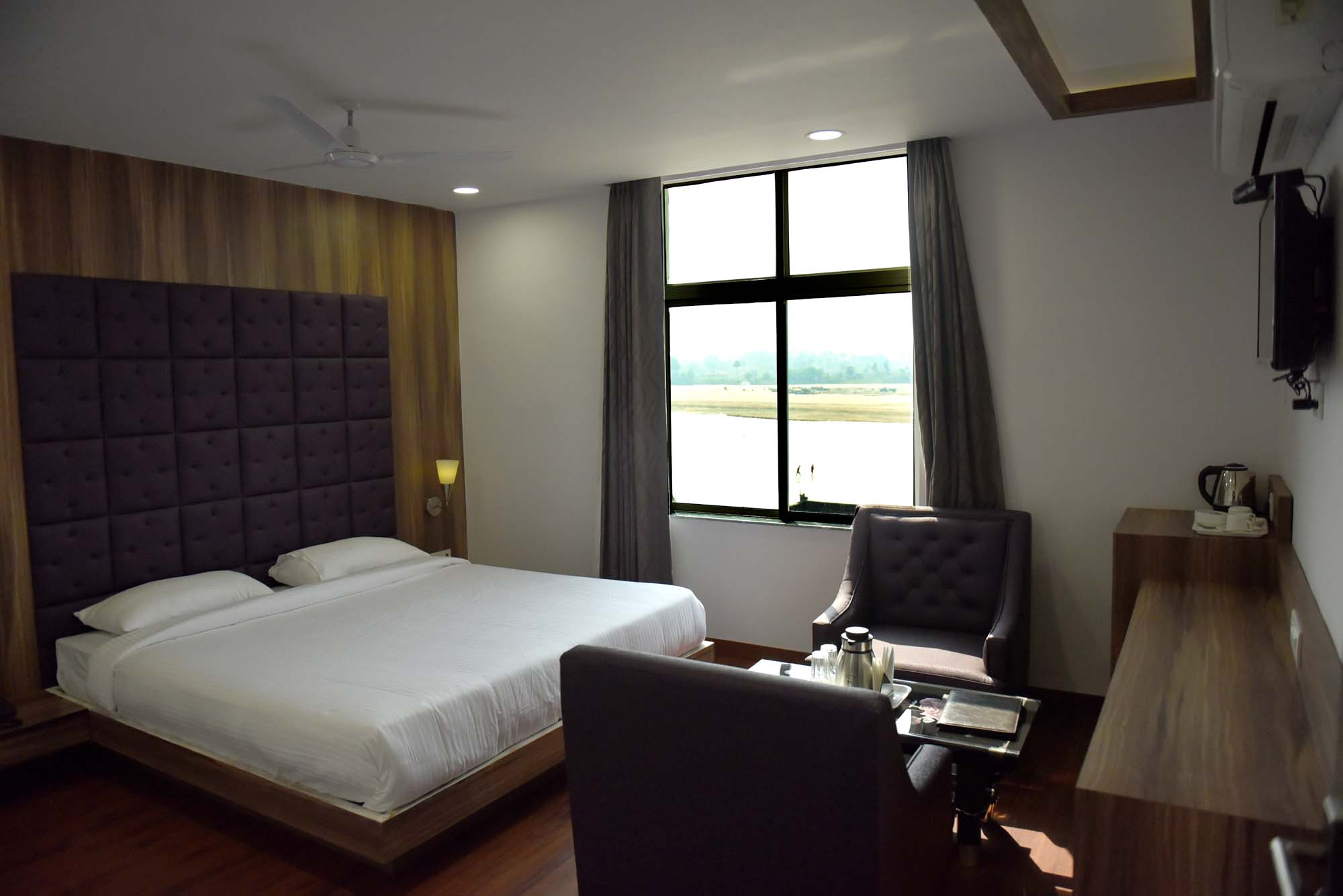 hotel shivaay blue banner