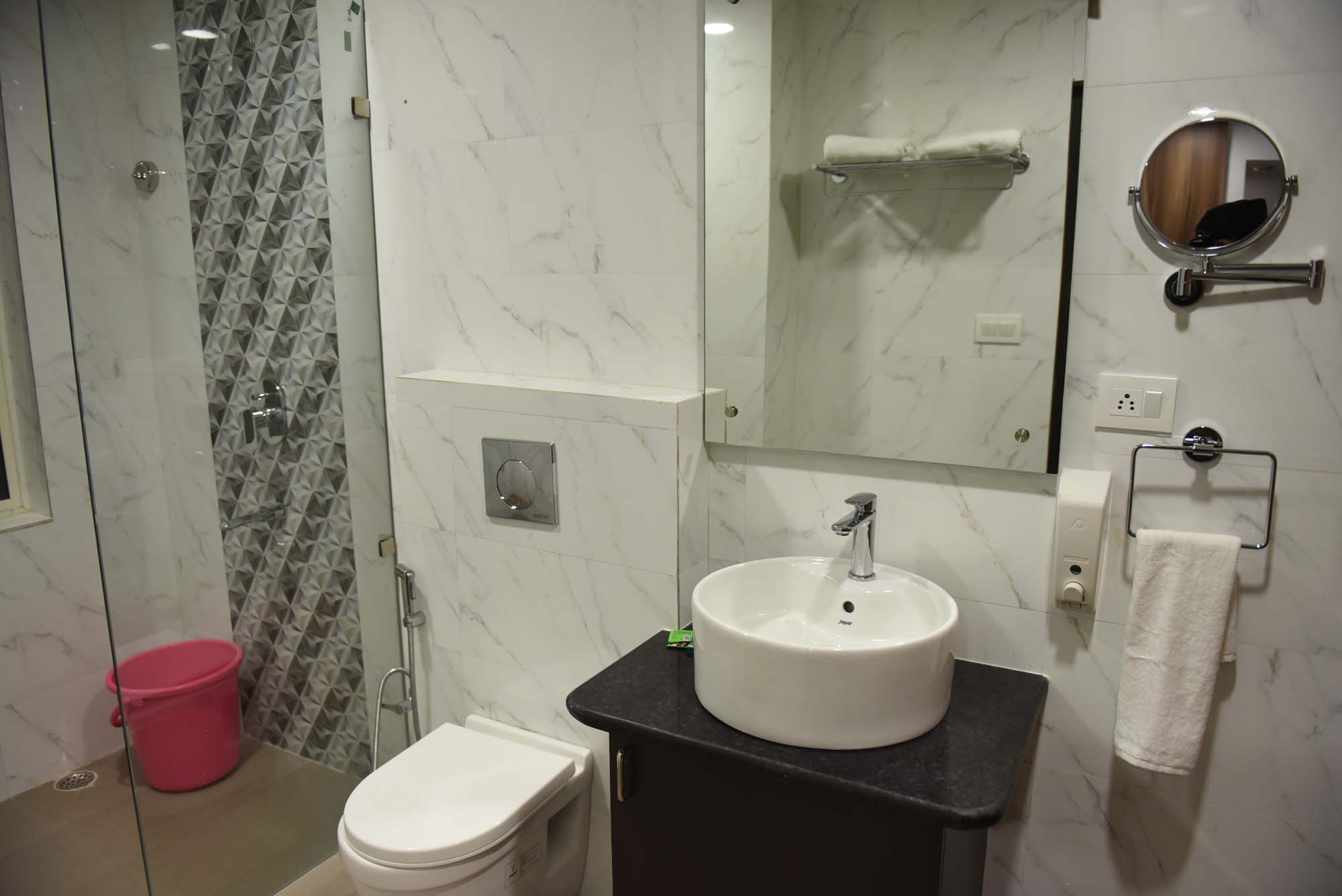 hotel shivaay blue banner