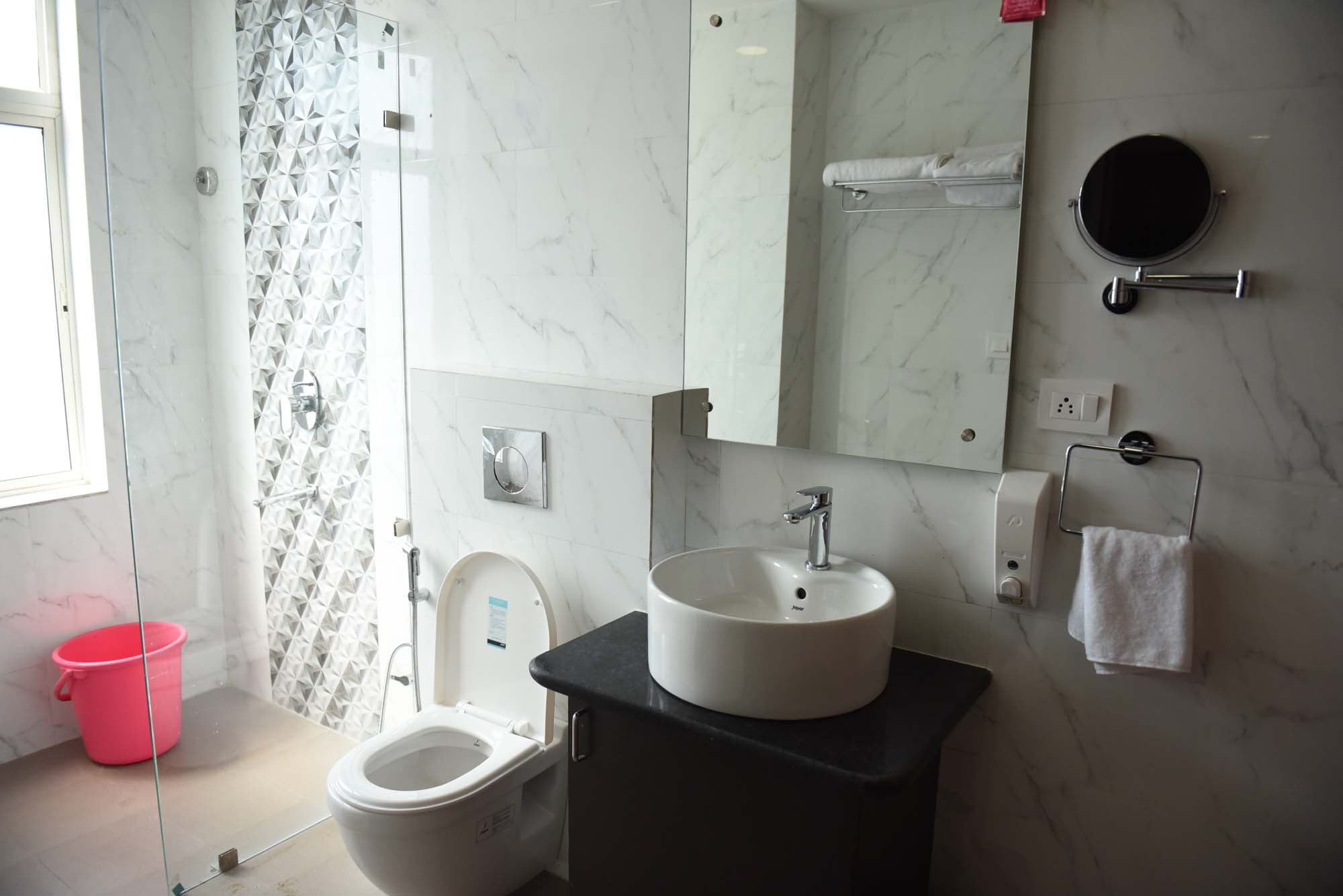 hotel shivaay blue banner