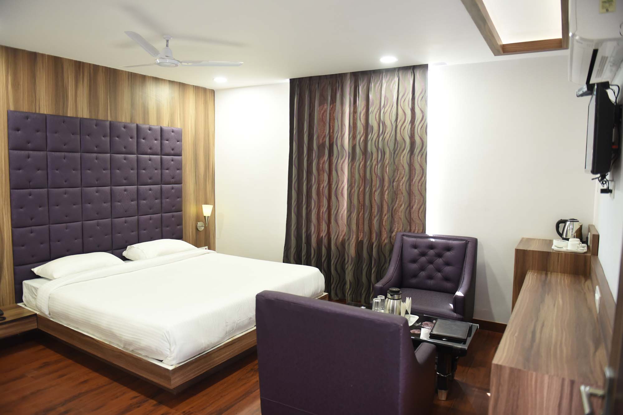 hotel shivaay blue banner